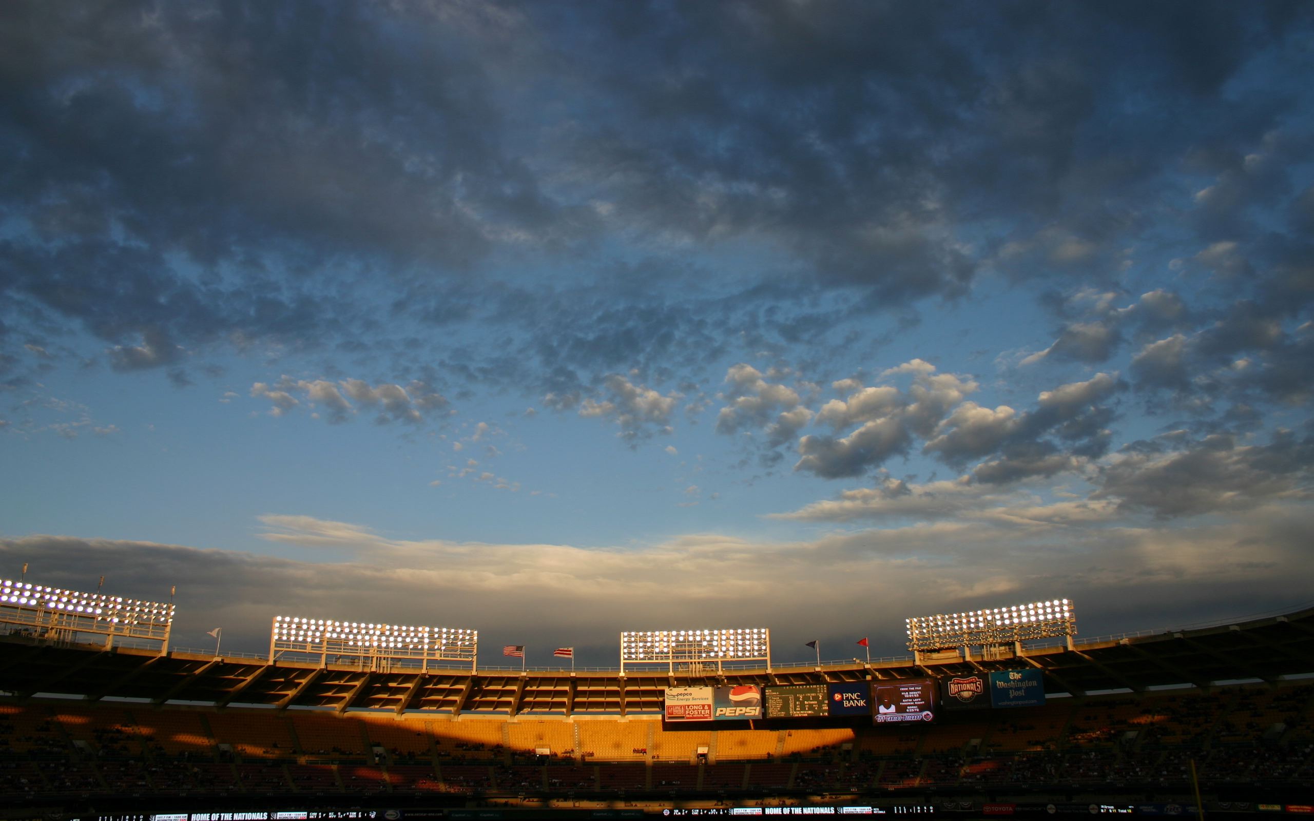 世界田径青少年体能测试:早期筛查体系建立,世界青少年田径锦标赛纪录